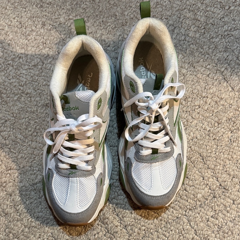 Reebok White, Green & Gray Men's Athletic Sneakers
